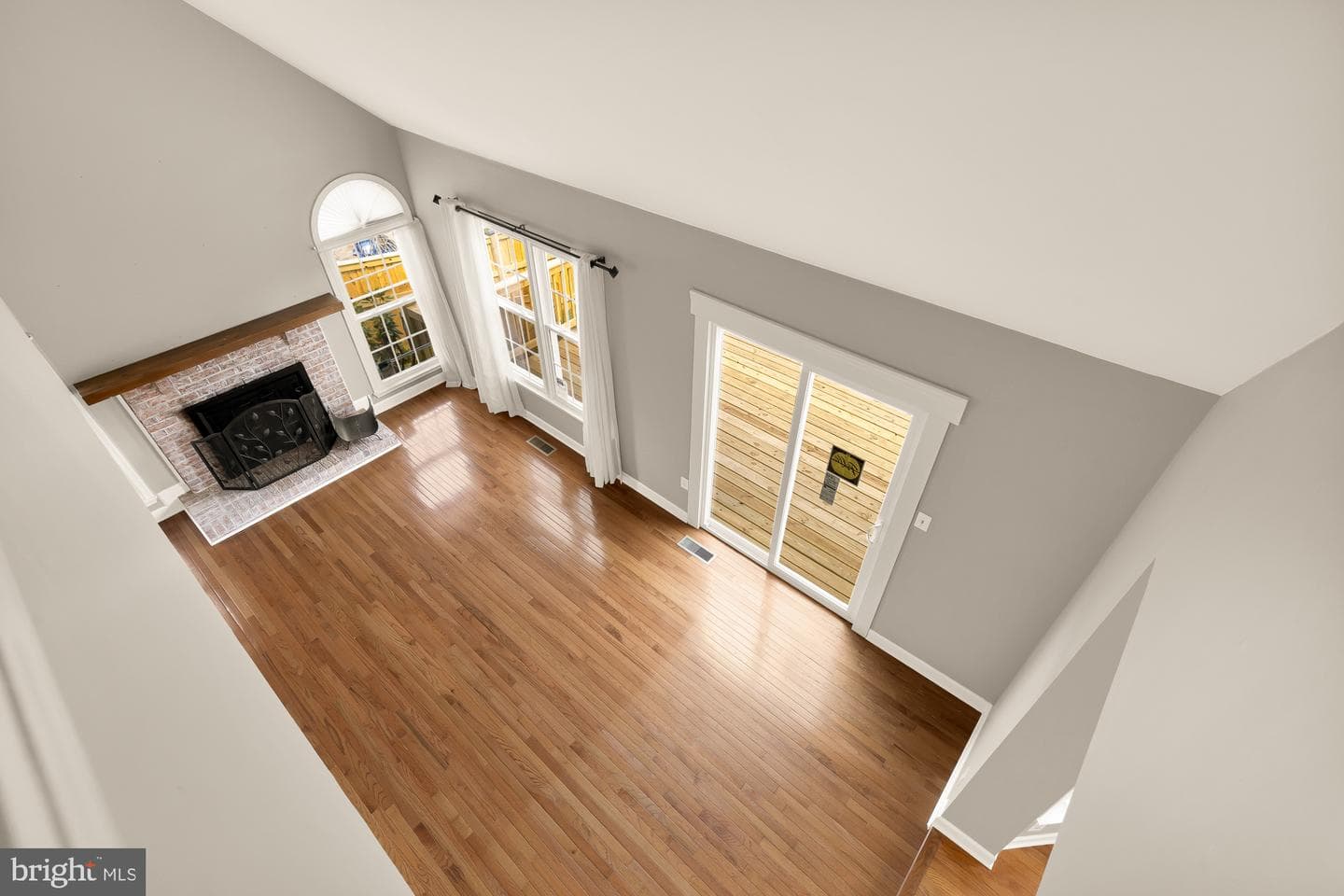 13581 Castlebridge Lane photo 40