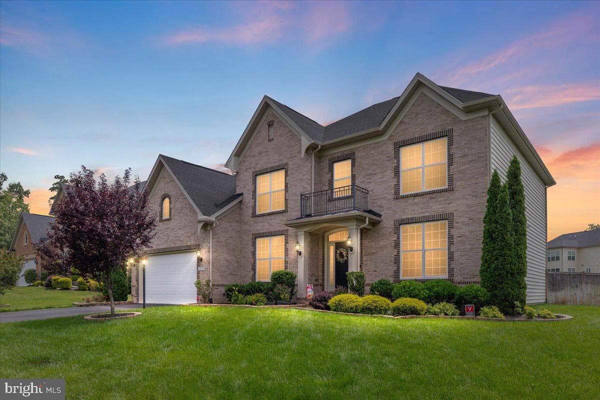 12137 Hickory Falls Ct, Woodbridge