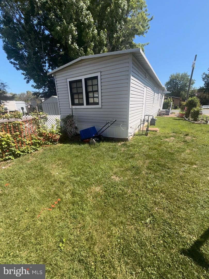 7410 Moss Ln photo 32