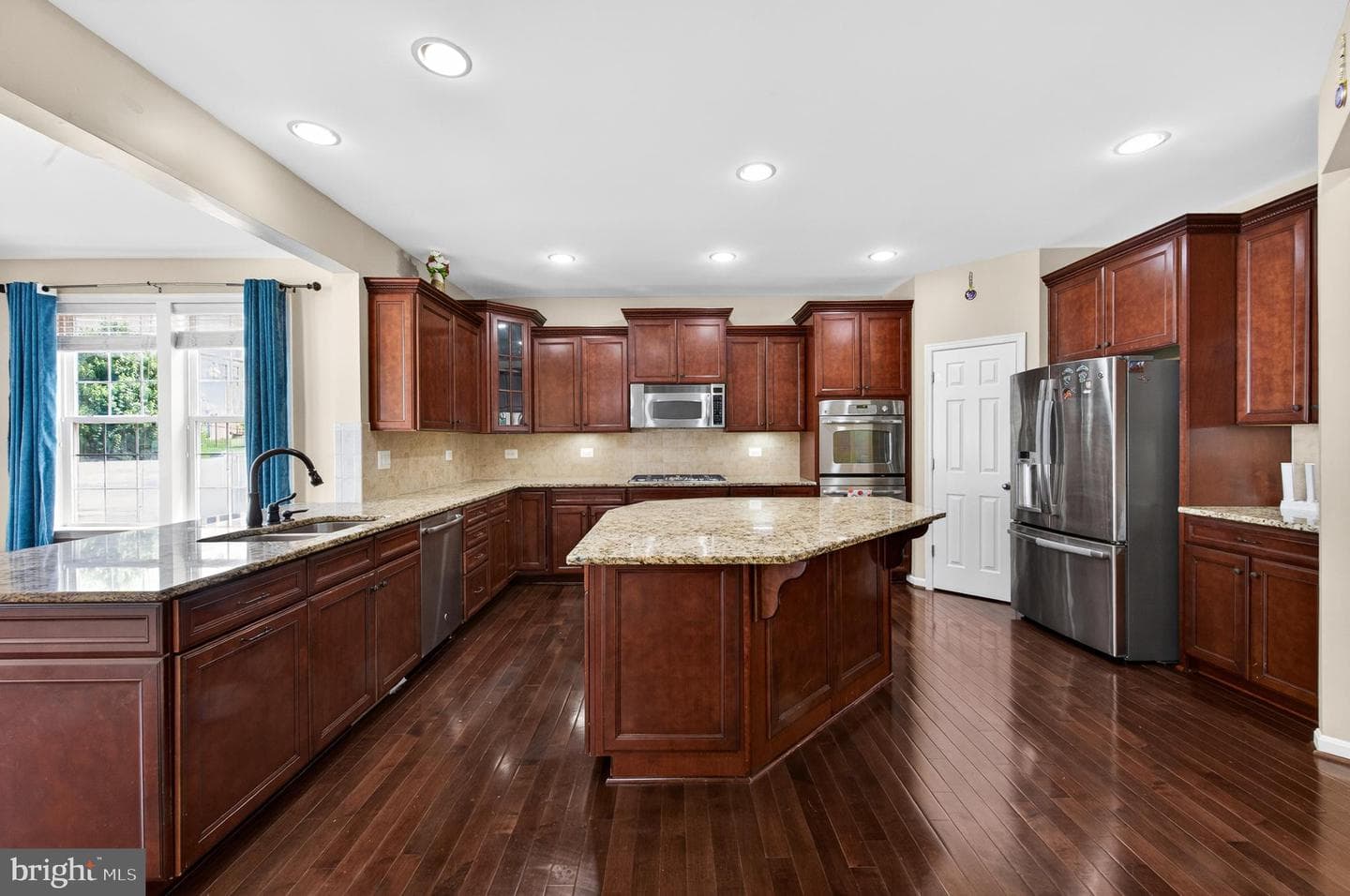 15198 Jennerette Lane photo 27