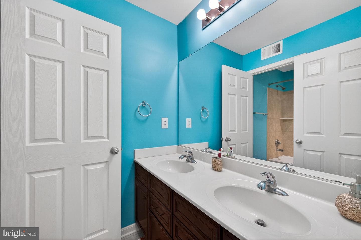 15198 Jennerette Lane photo 54
