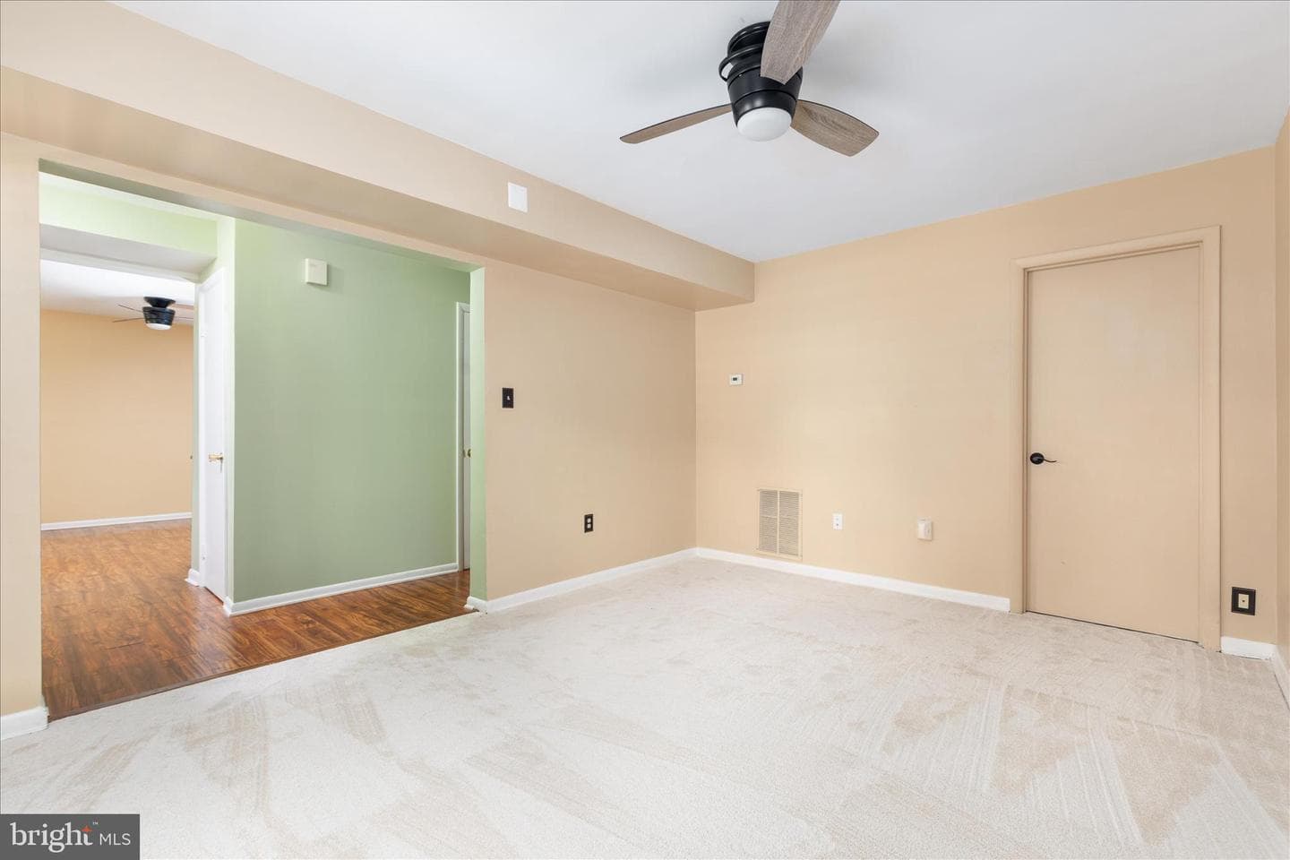 5702 Sailstone Lane photo 15