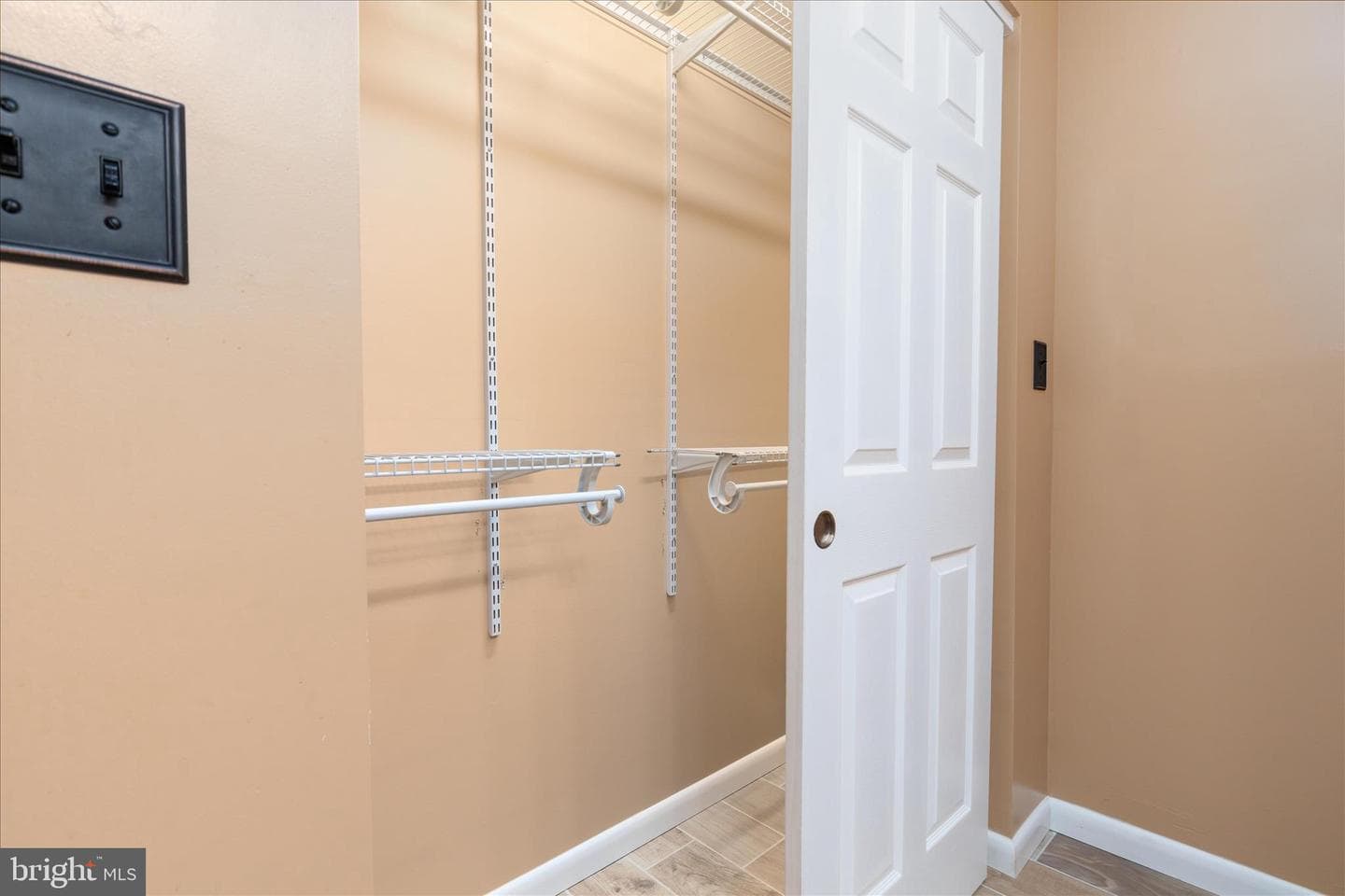 5702 Sailstone Lane photo 23