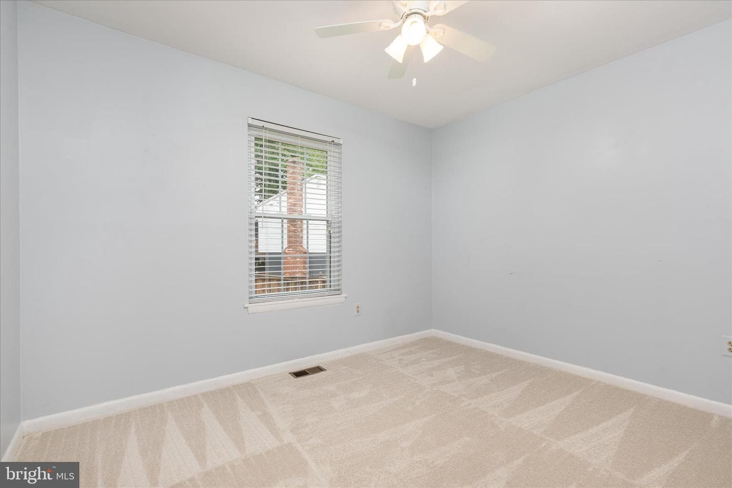 5702 Sailstone Lane photo 25