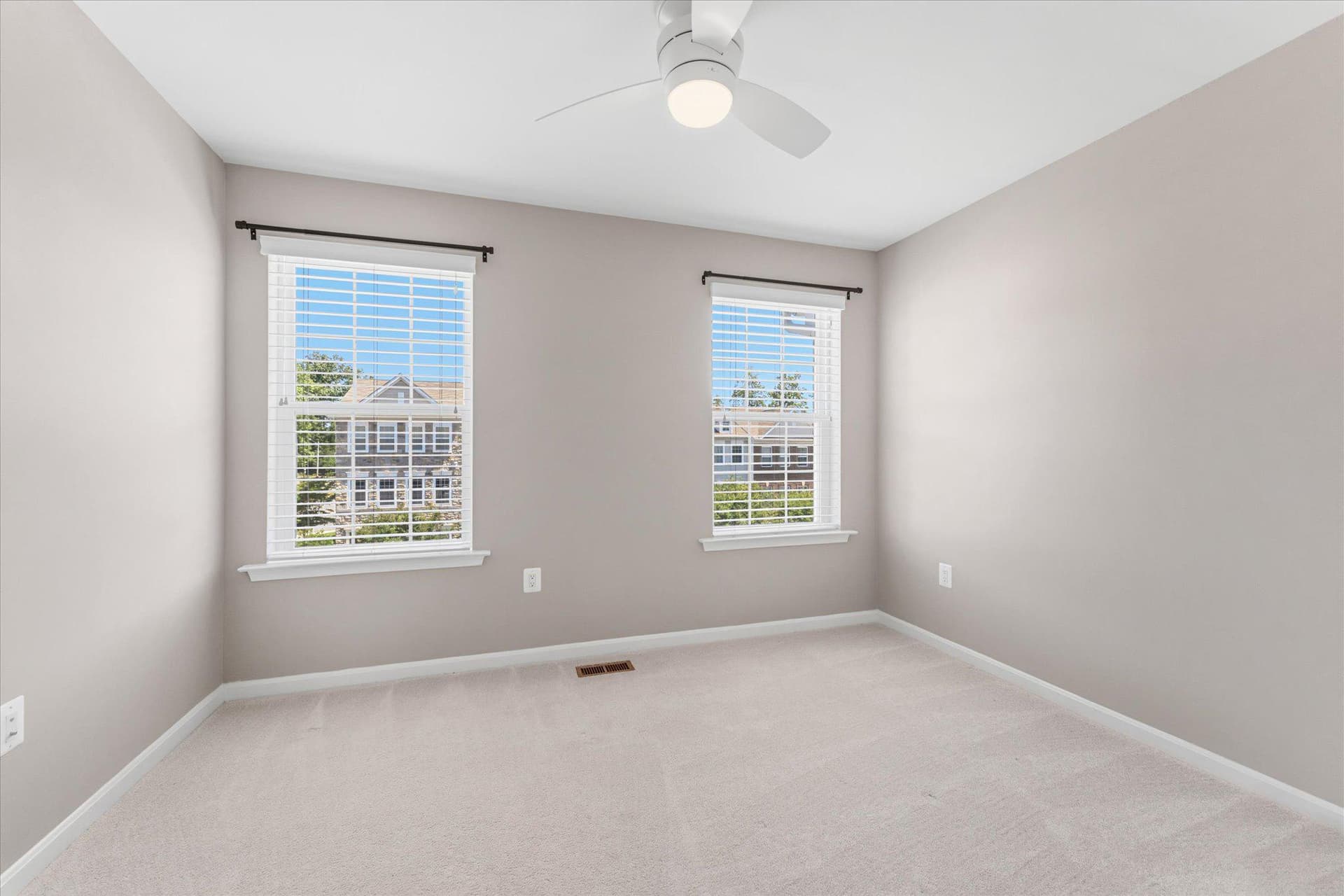 6802 Bryson Circle photo 31