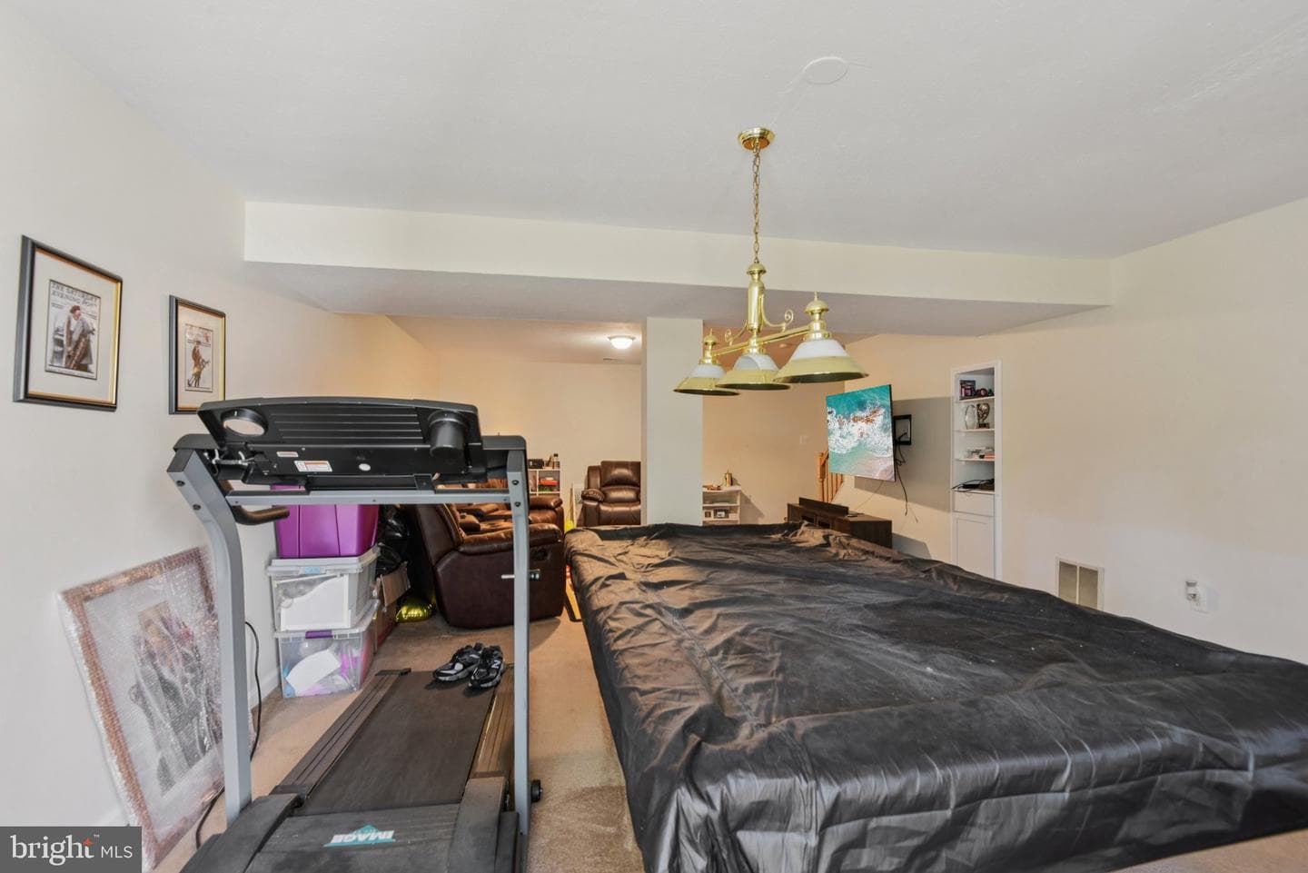 9101 Sainsbury Court photo 42