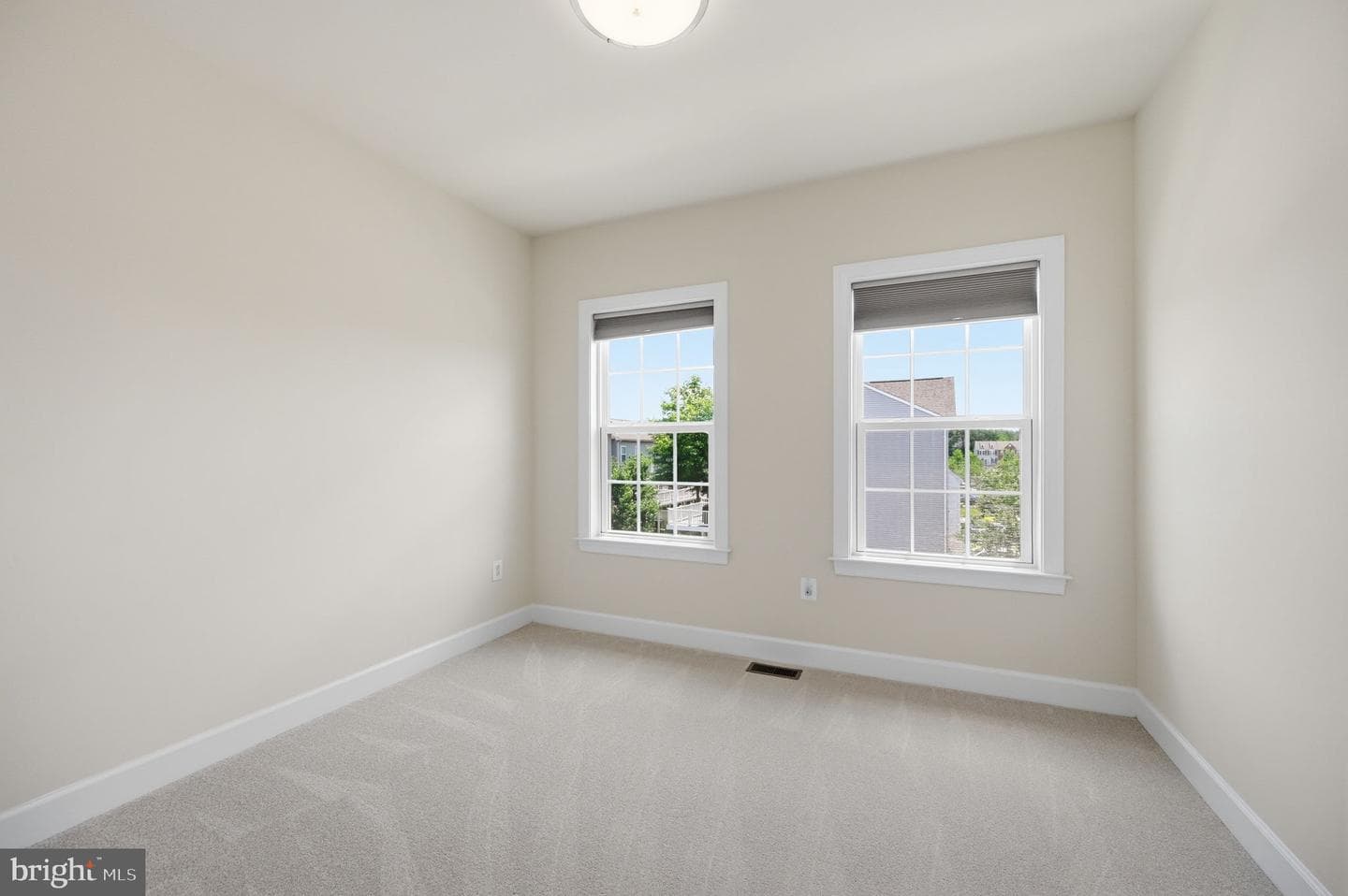 8808 Englewood Farms Drive photo 33