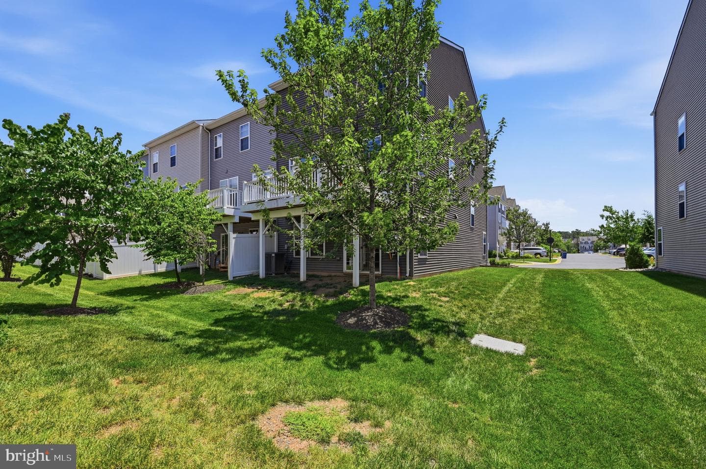 8808 Englewood Farms Drive photo 45