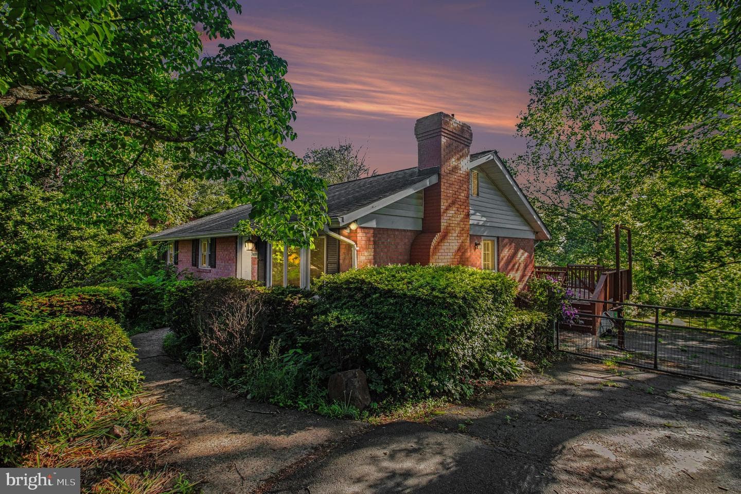 7409 Lake Drive photo 29