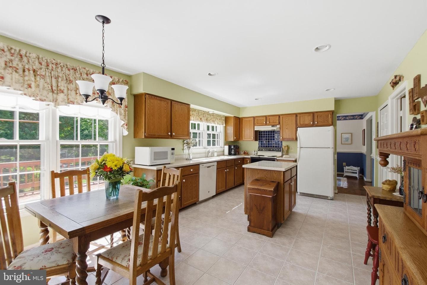 12207 Knightsbridge Drive photo 20