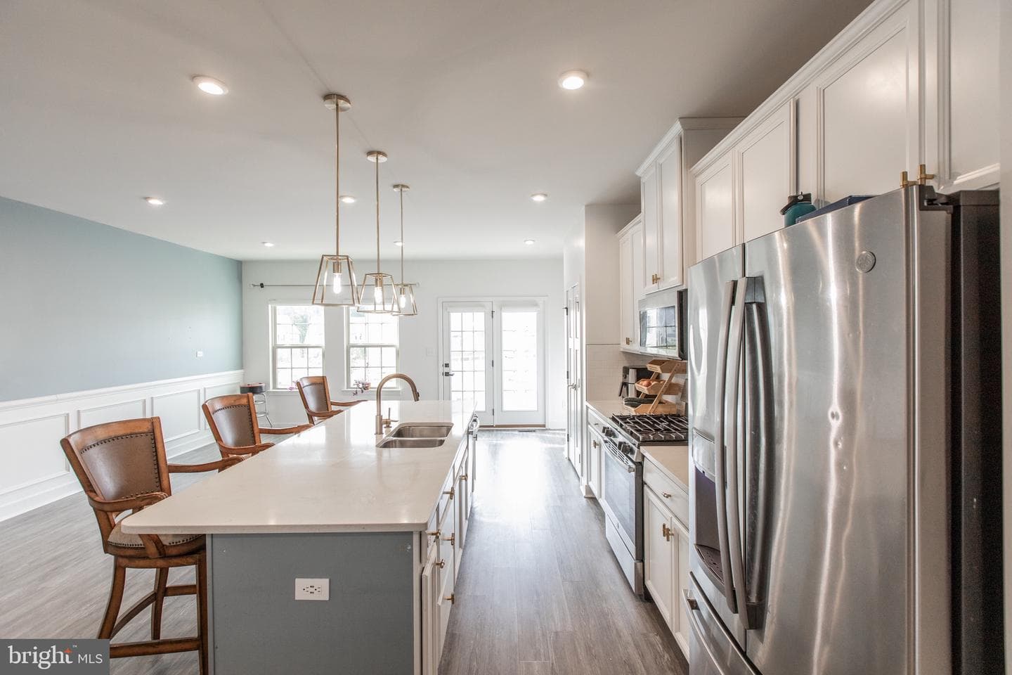 18105 Red Cedar Road photo 4