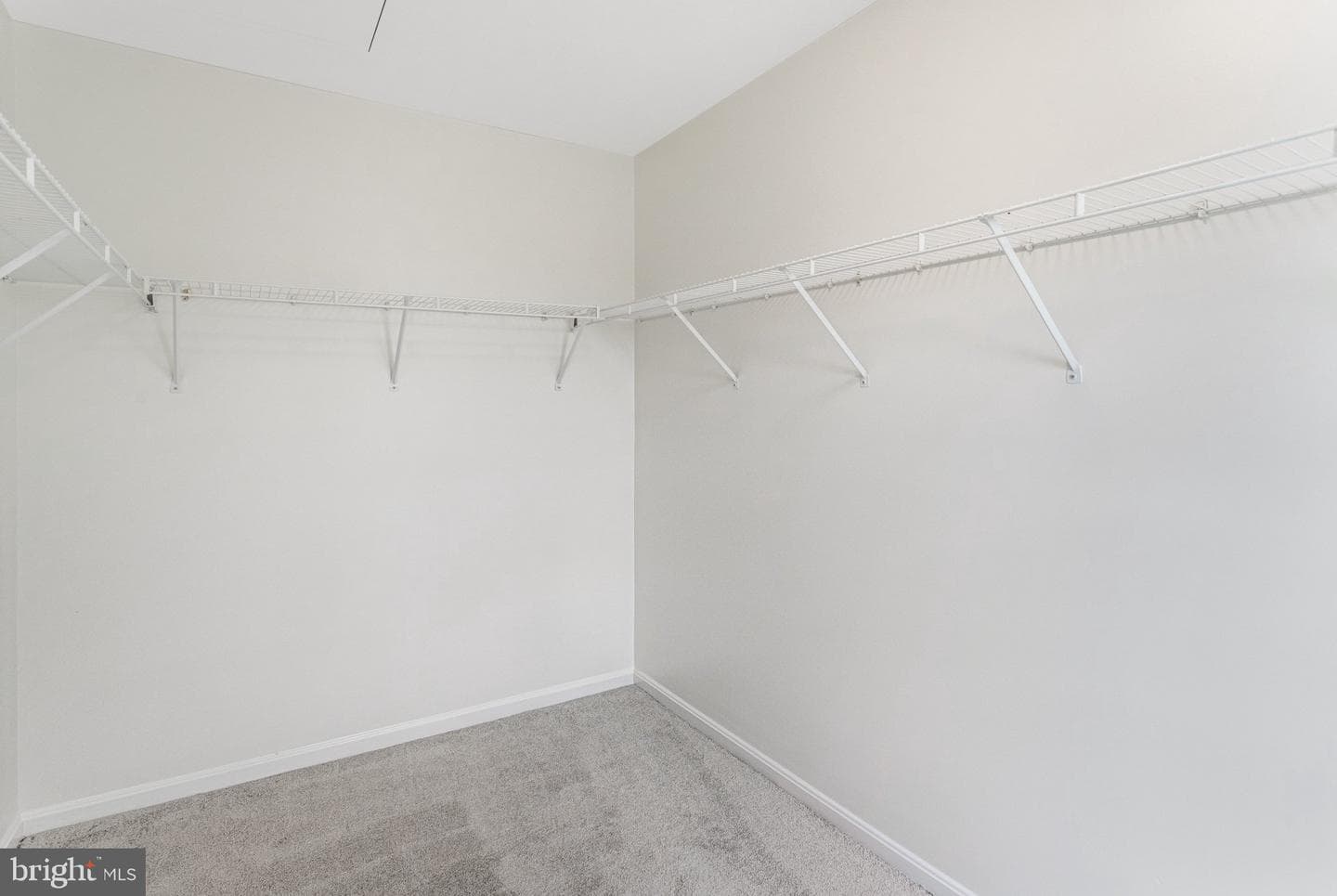 6321 Iris Meadow Lane photo 19