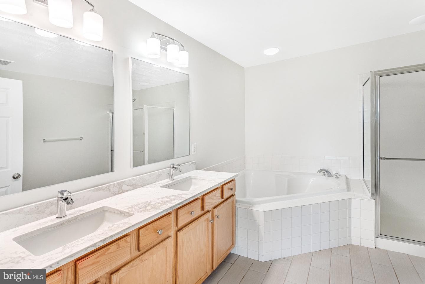 6321 Iris Meadow Lane photo 20