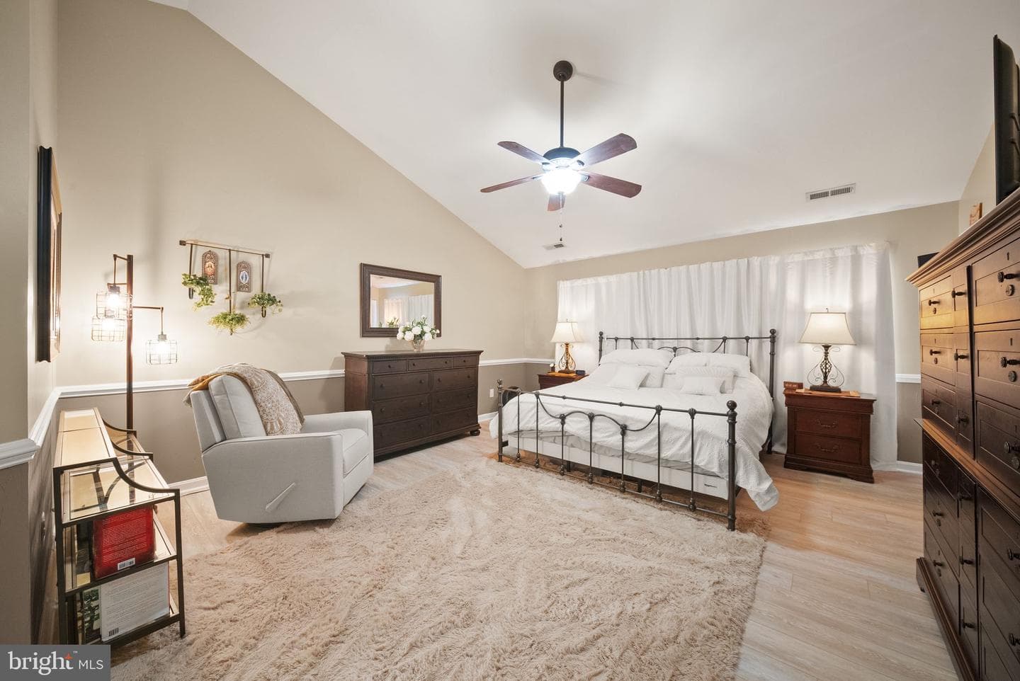 9009 Paddington Court photo 31