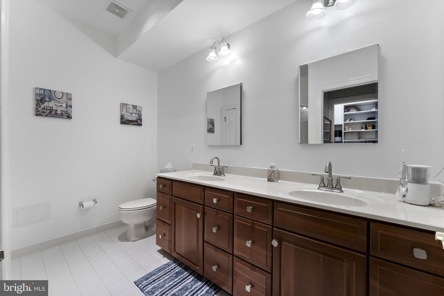 5219 Armour Court photo 36