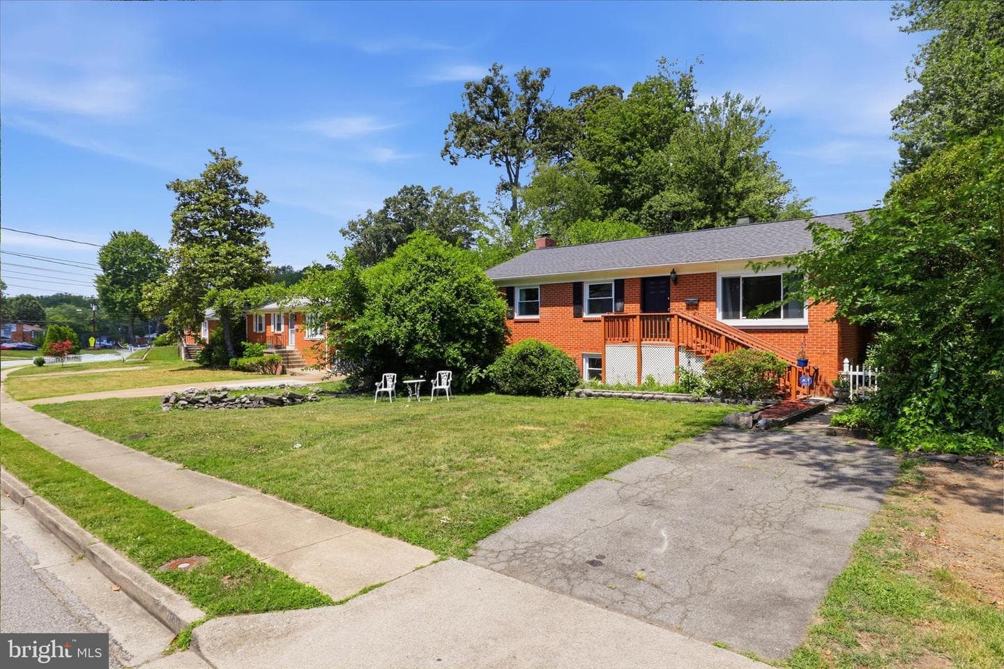 2311 W Longview Drive photo 3