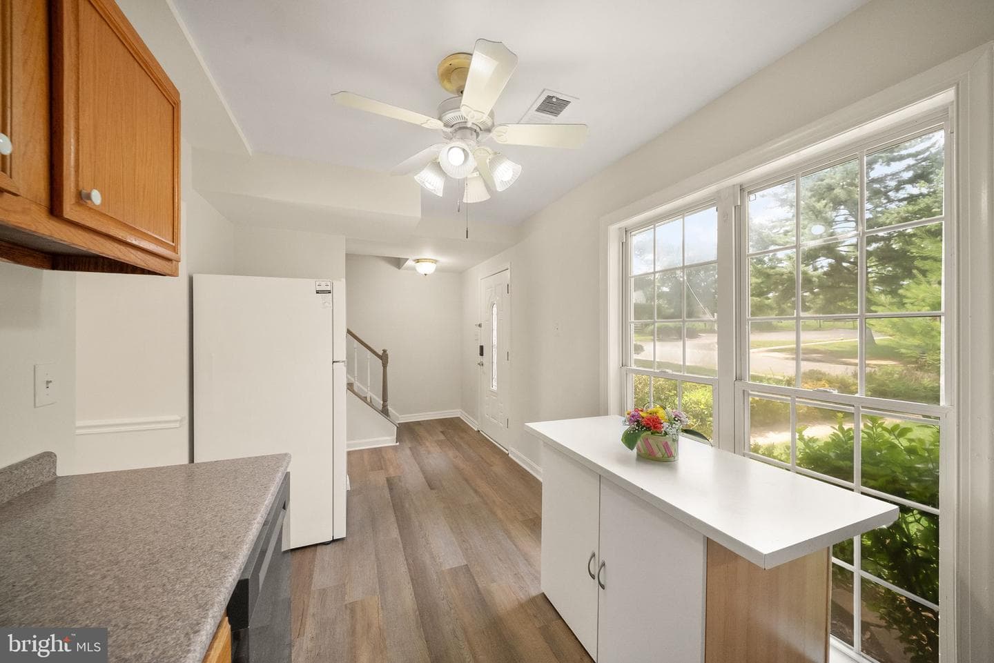 7379 Colton Lane photo 8