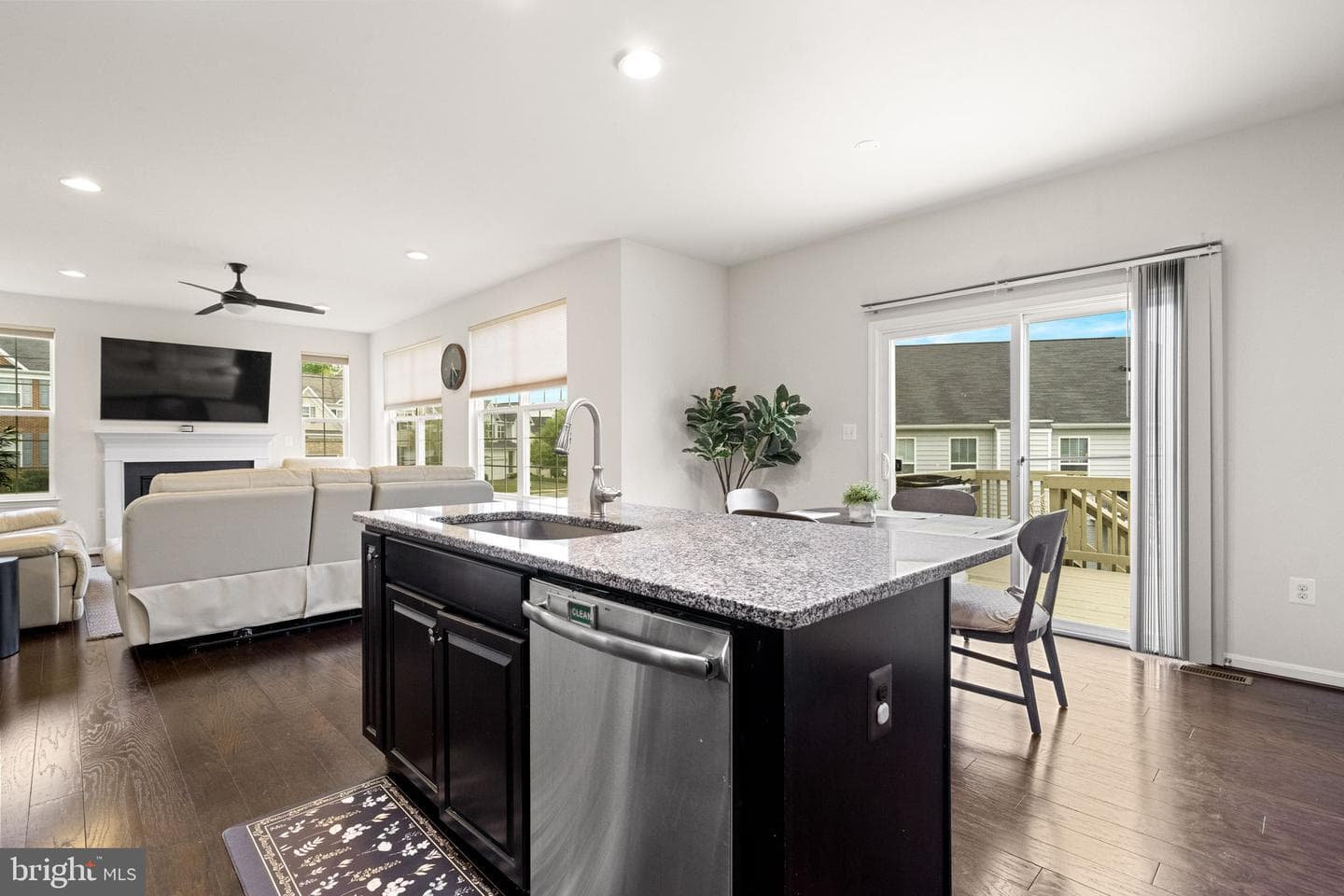 15801 Aerial View Road photo 7