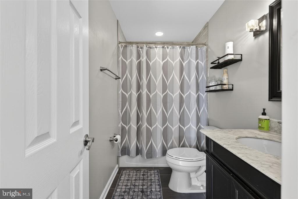 13802 Mapledale Avenue photo 15