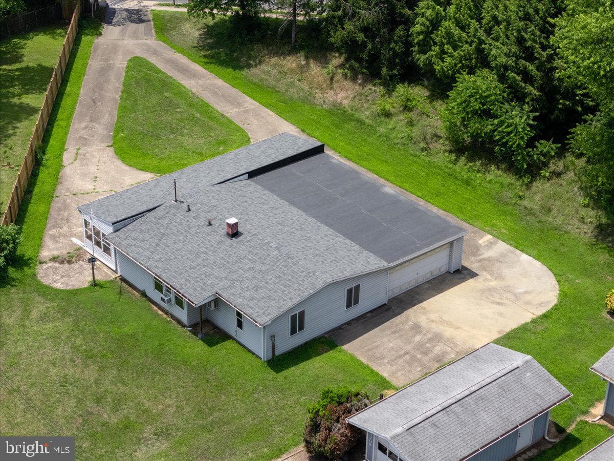 13701 Dawson Beach photo 2