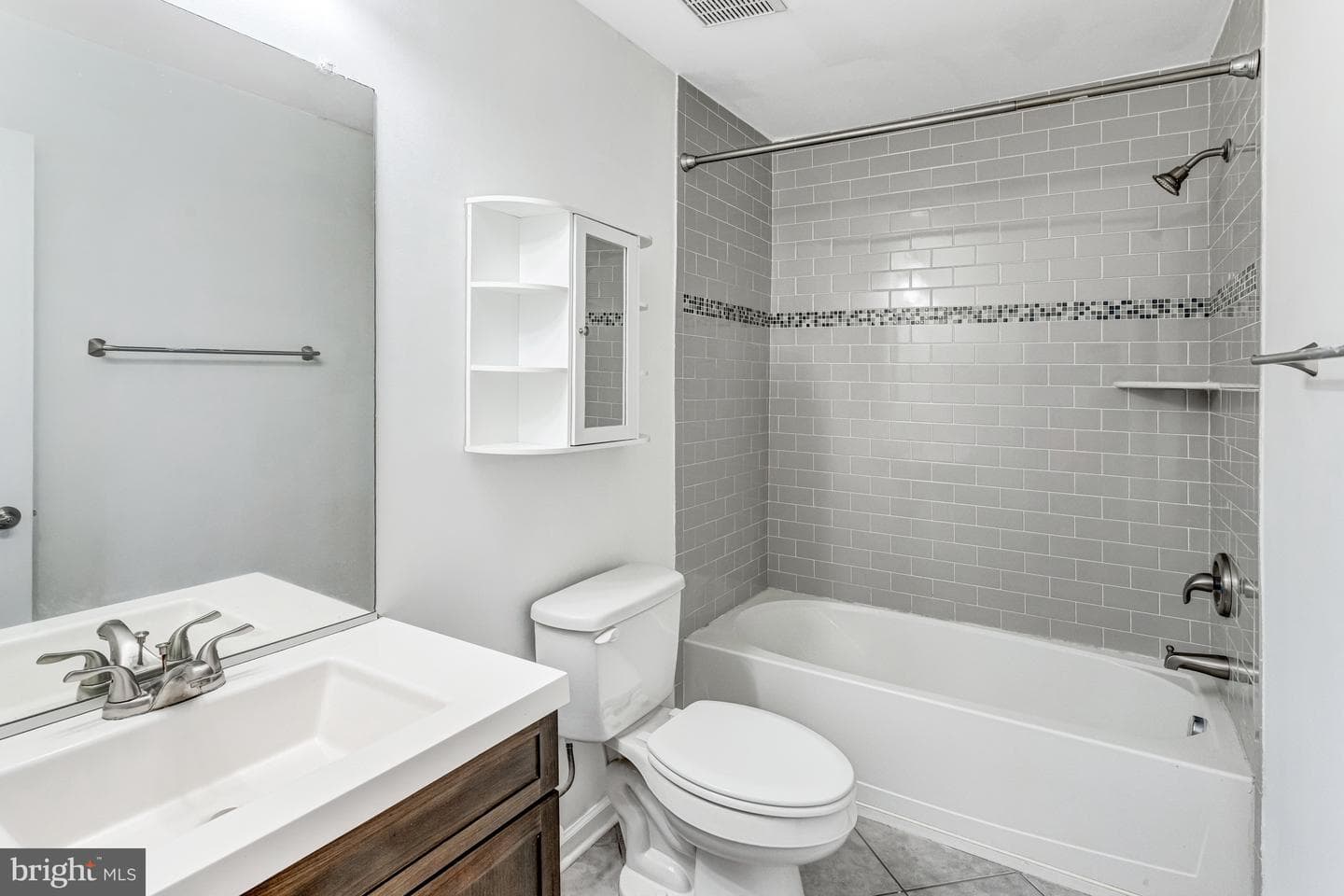 2902 Madeira Court photo 19