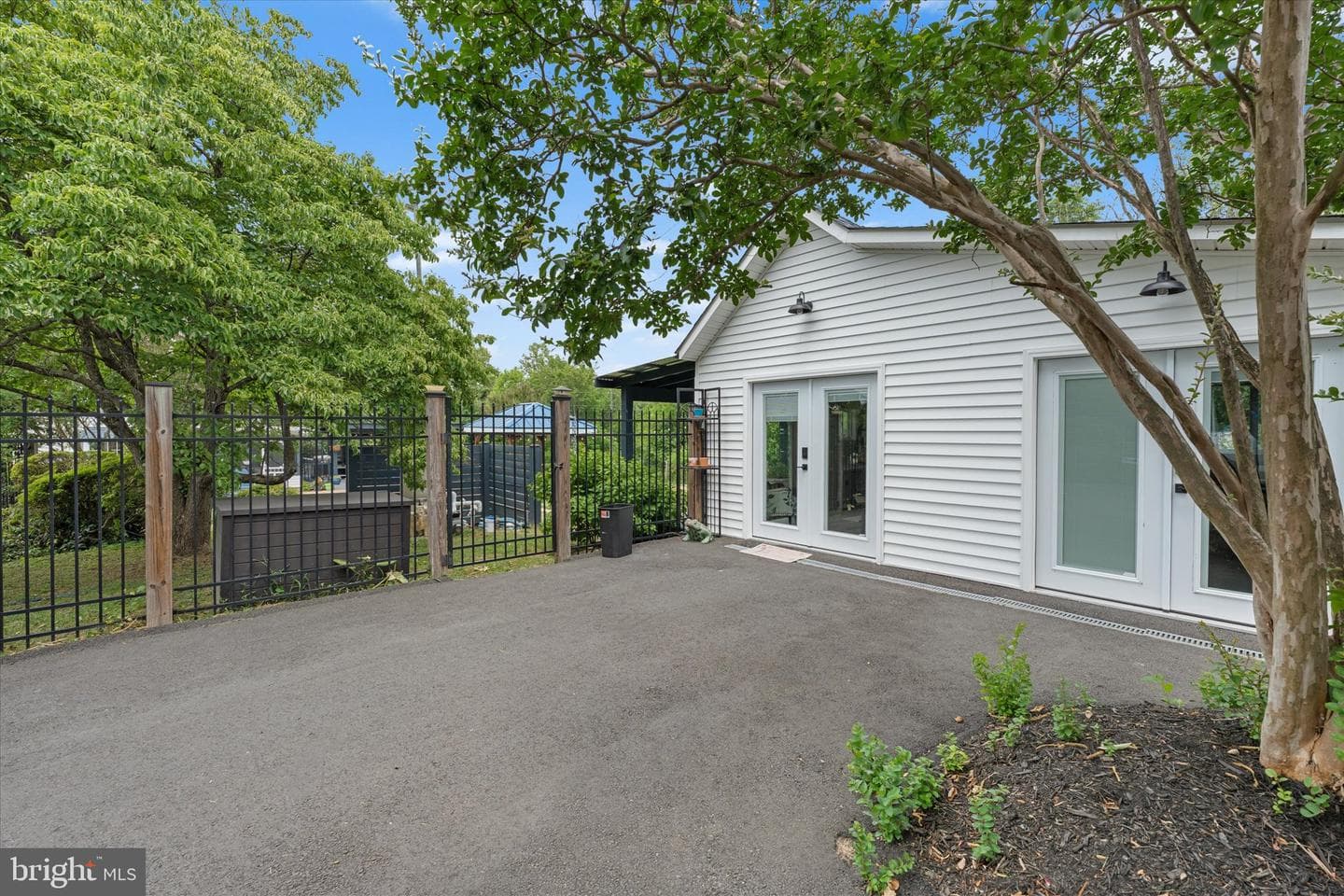 7105 Signal Hill Road photo 56