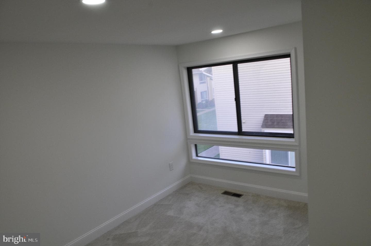 7504 Clemson Court photo 14