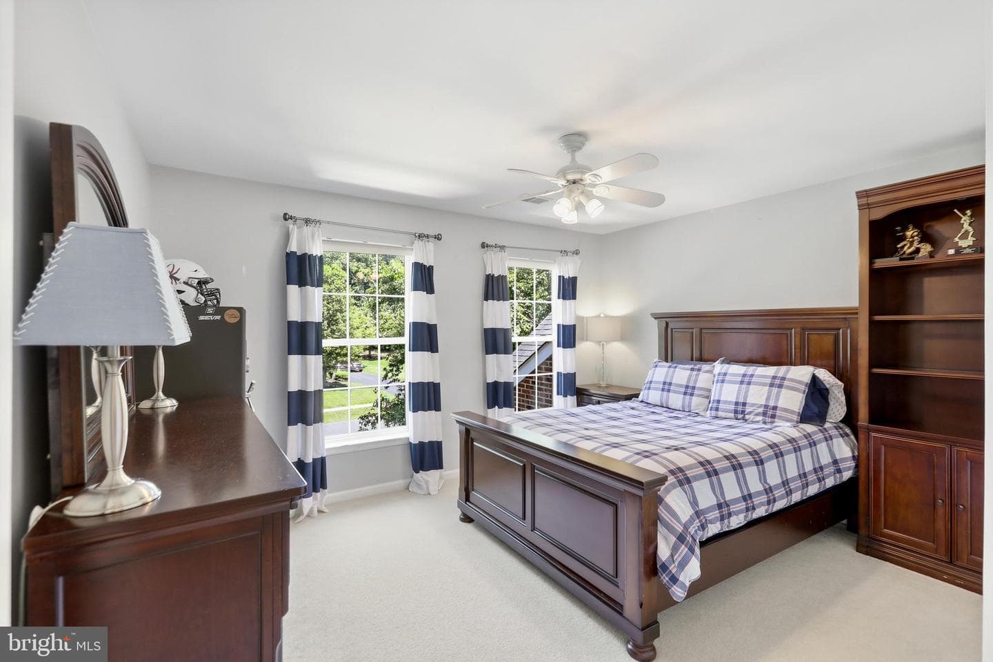 5484 Heredity Lane photo 24