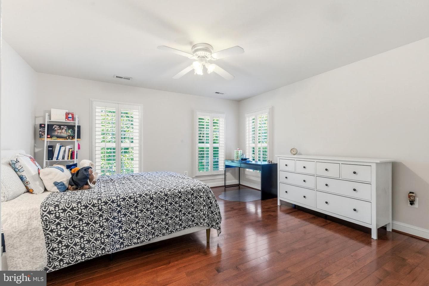 16001 Tryon Way photo 56