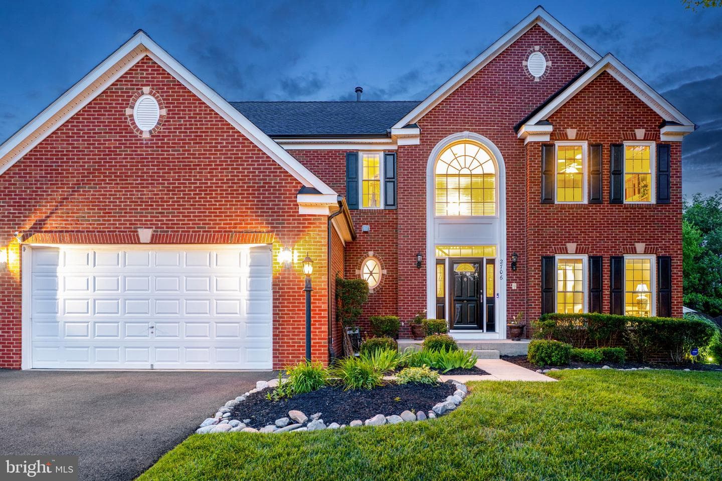 2706 Myrtlewood Drive, Dumfries