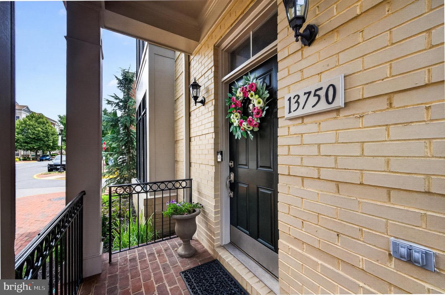 13750 Tides Street photo 10