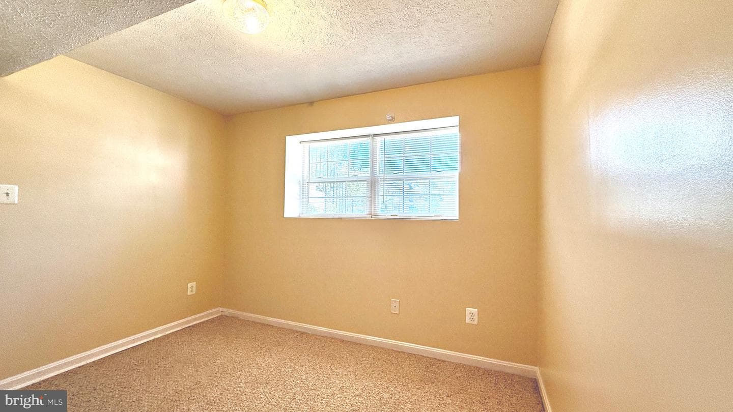 10925 Pope Street photo 27
