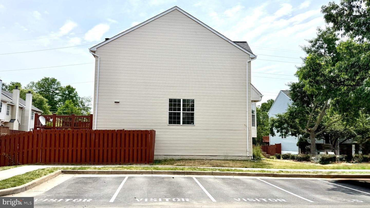 10925 Pope Street photo 37