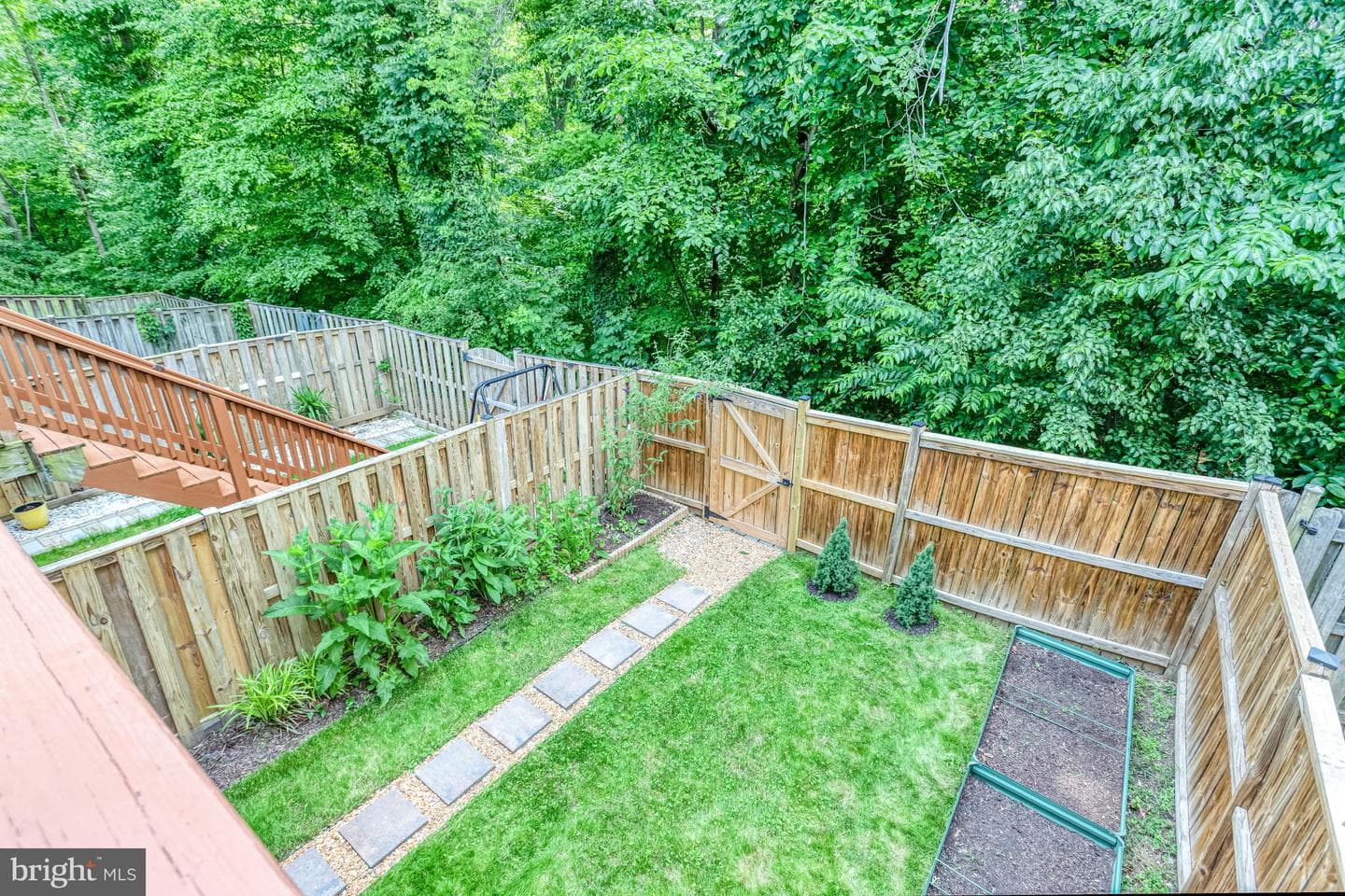 15242 Streamside Court photo 18