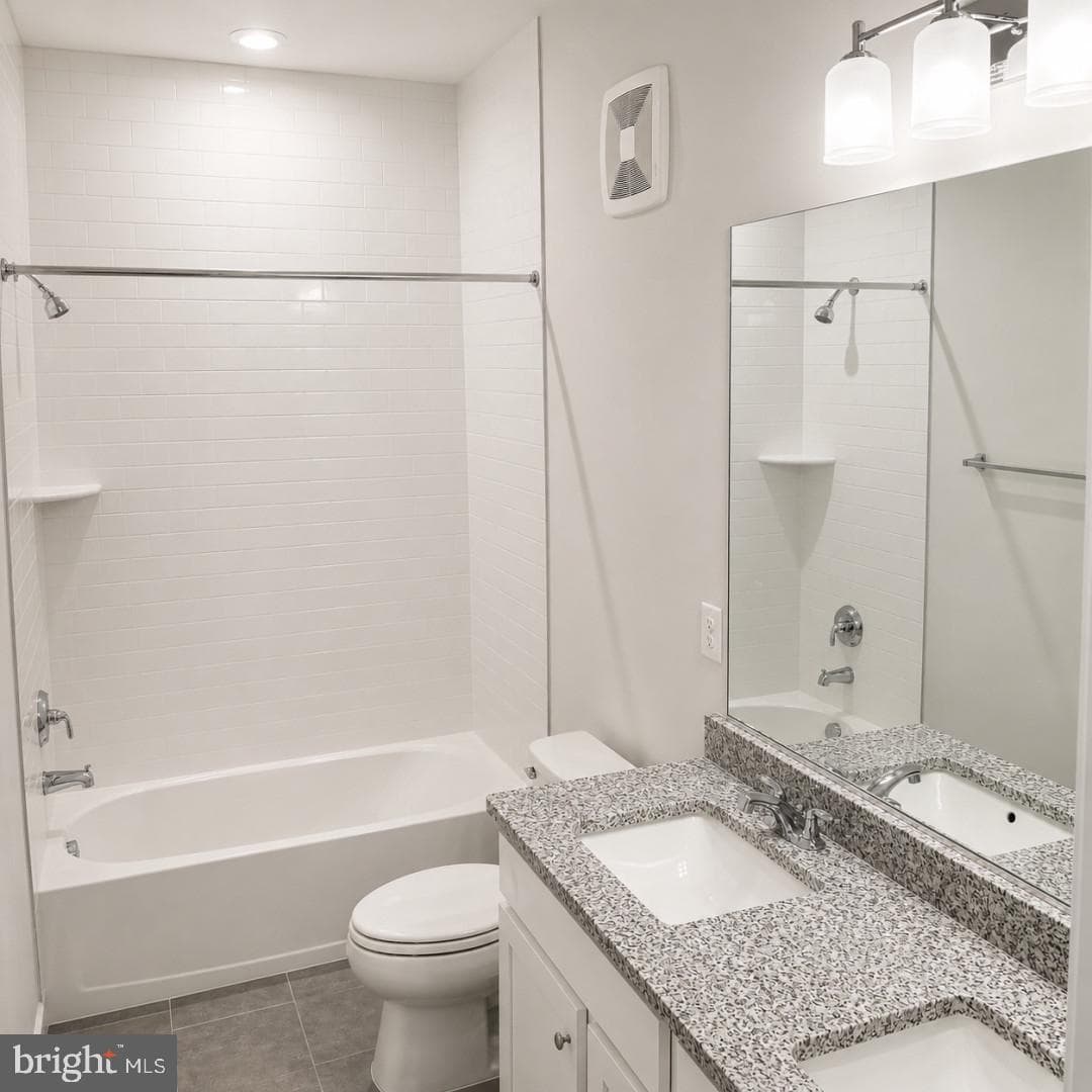 309 Awdry Way #b photo 14