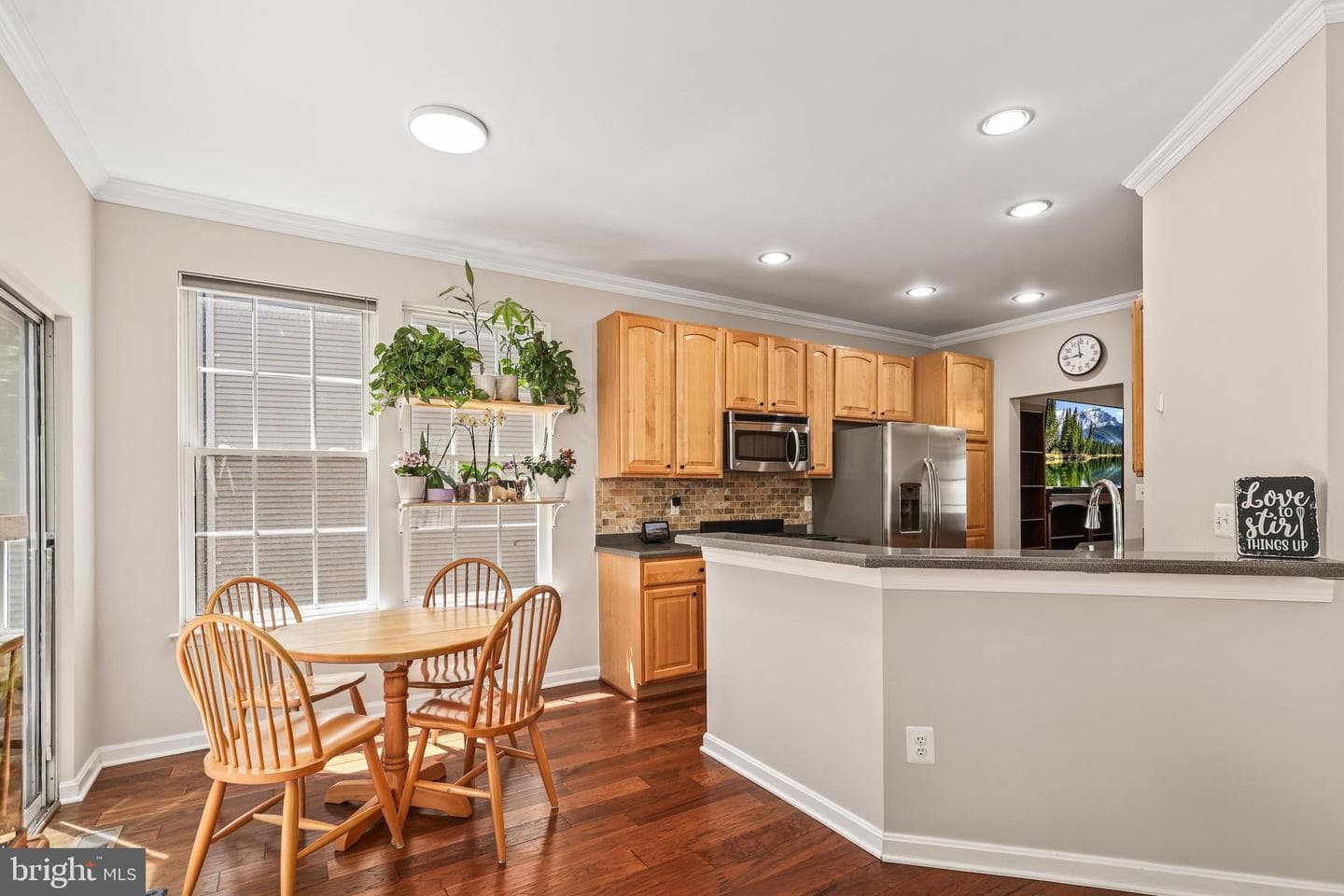 8645 Webster Tavern Way photo 10