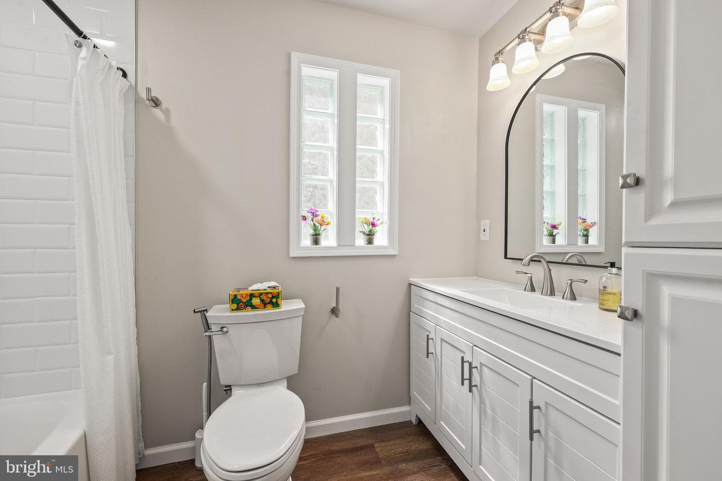 8645 Webster Tavern Way photo 3
