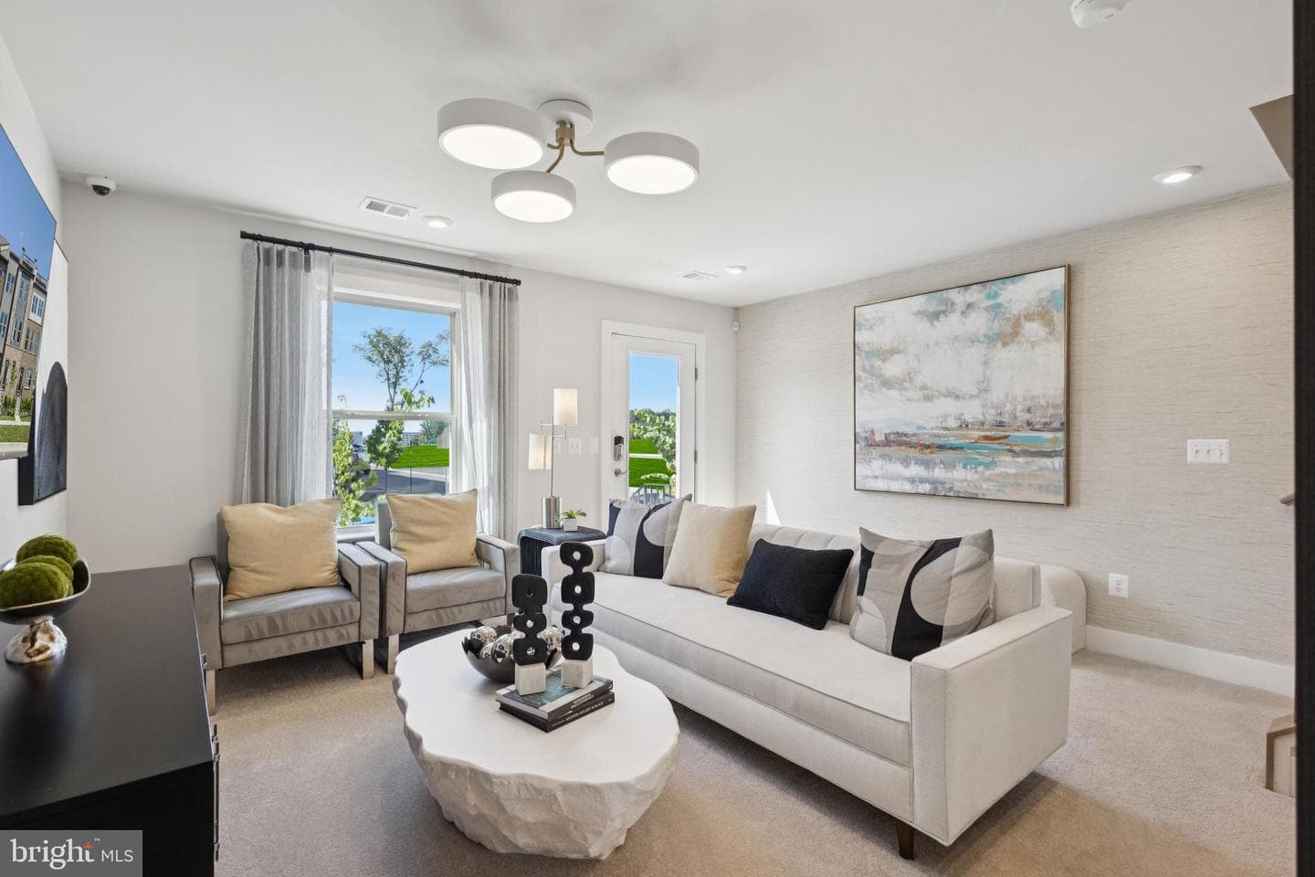 3738 District Drive, Woodbridge