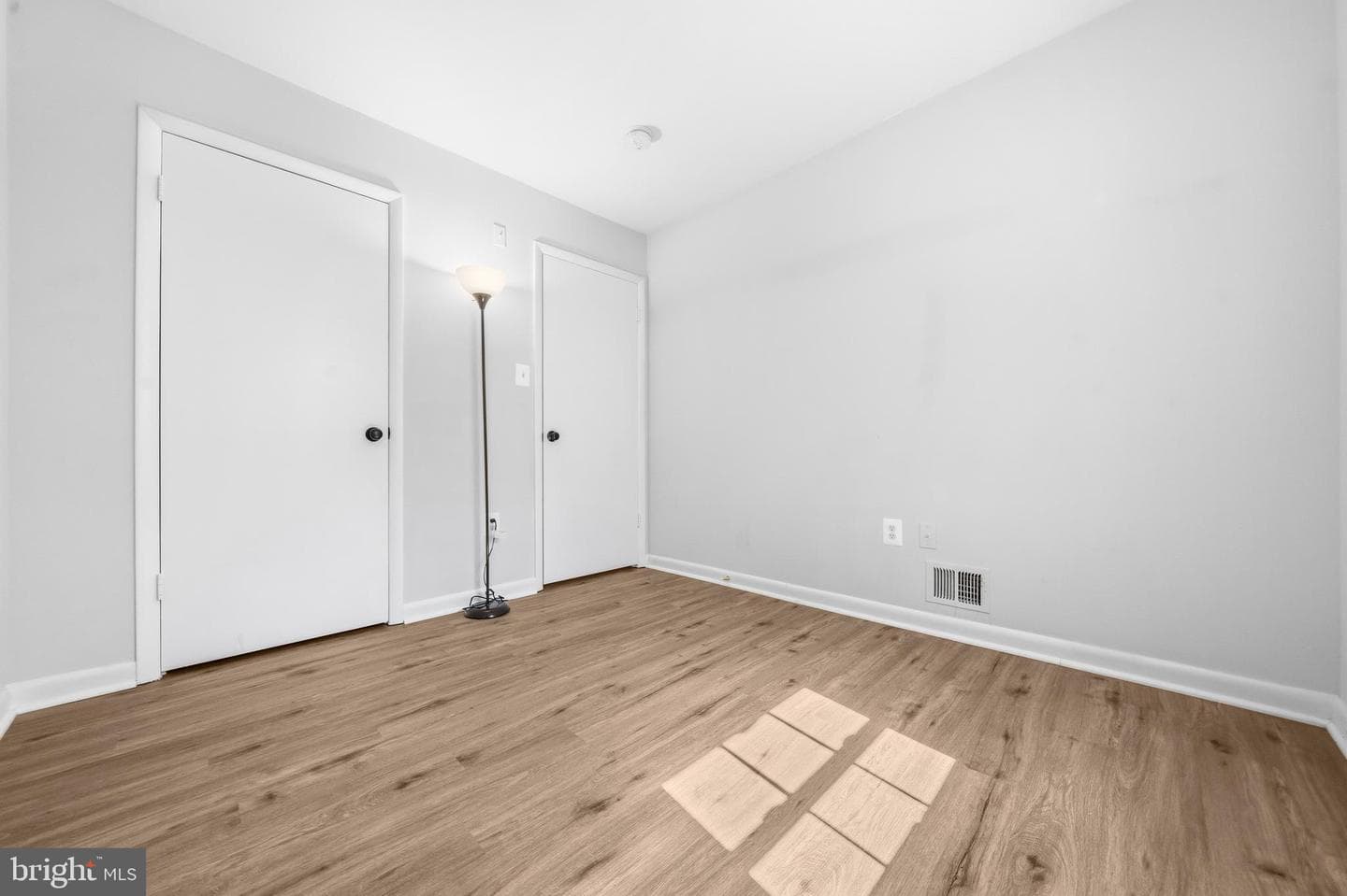 15001 Cherrydale Drive photo 11