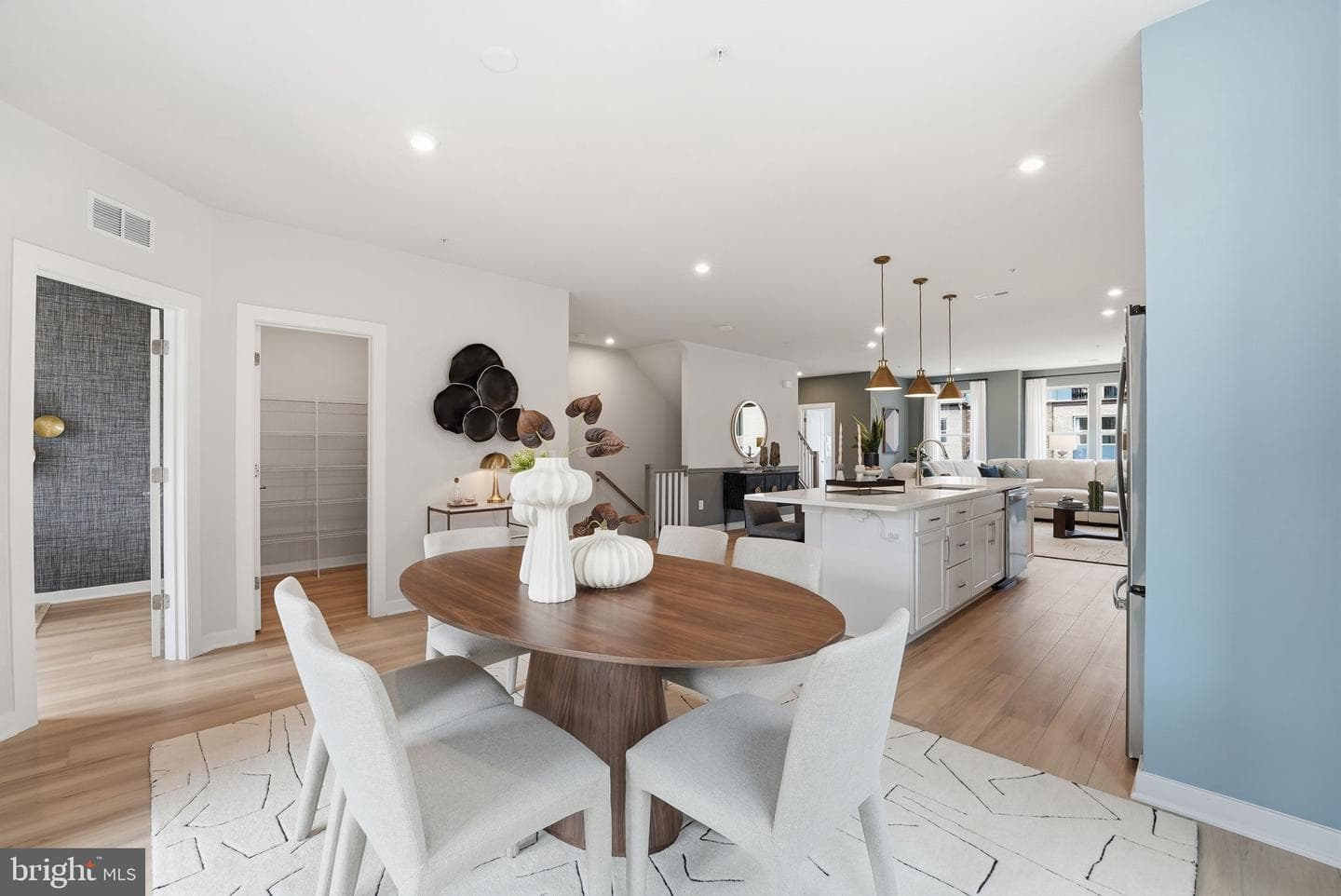 14047 Onyx Street photo 7