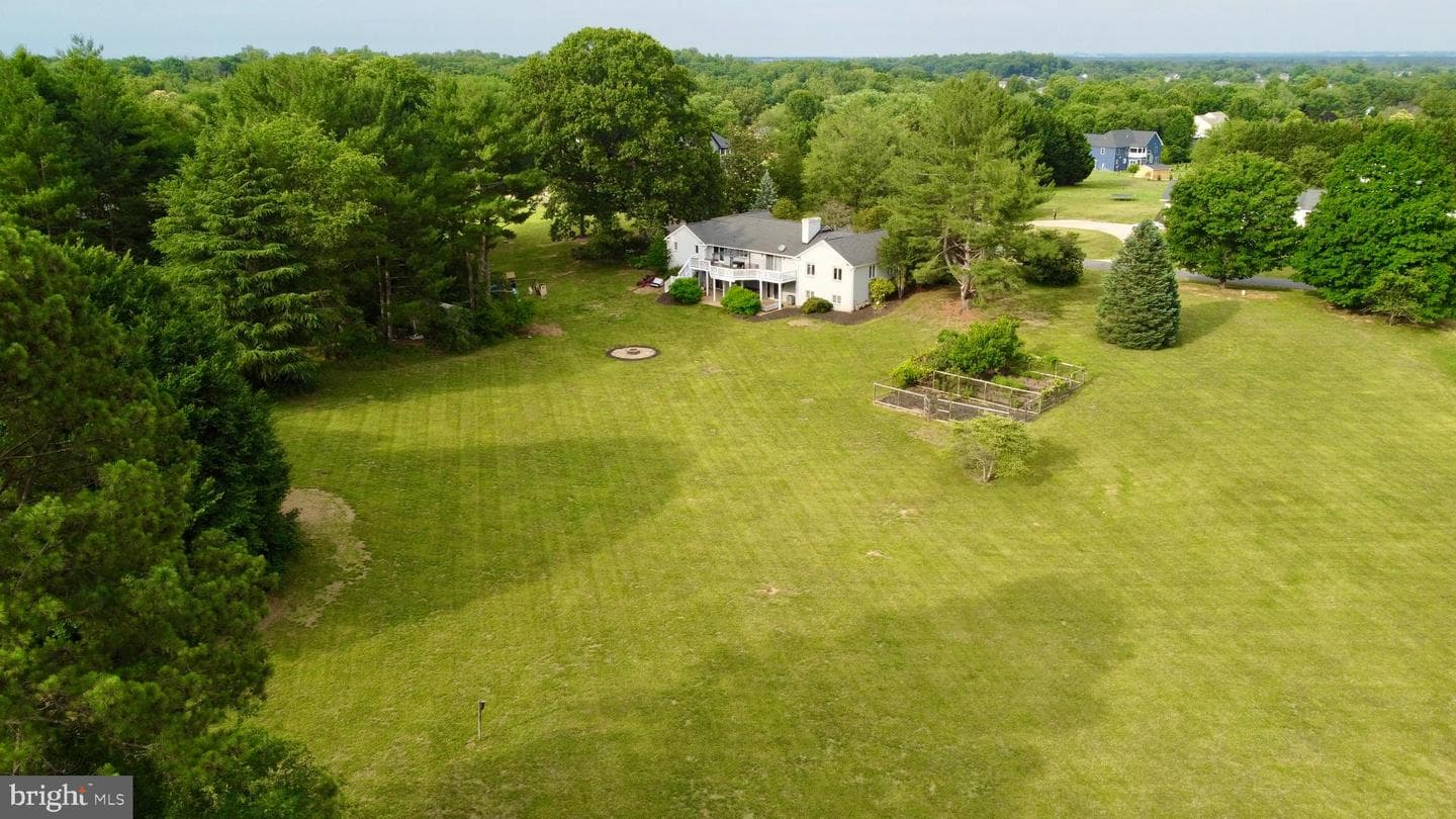 4710 Angus Drive photo 8