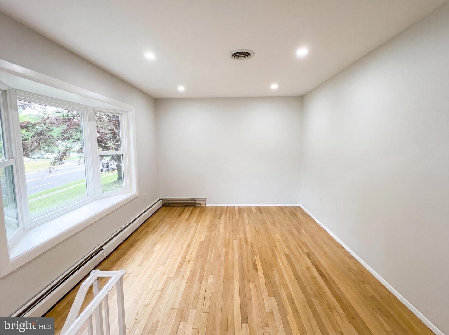 3802 Forestdale Avenue photo 8