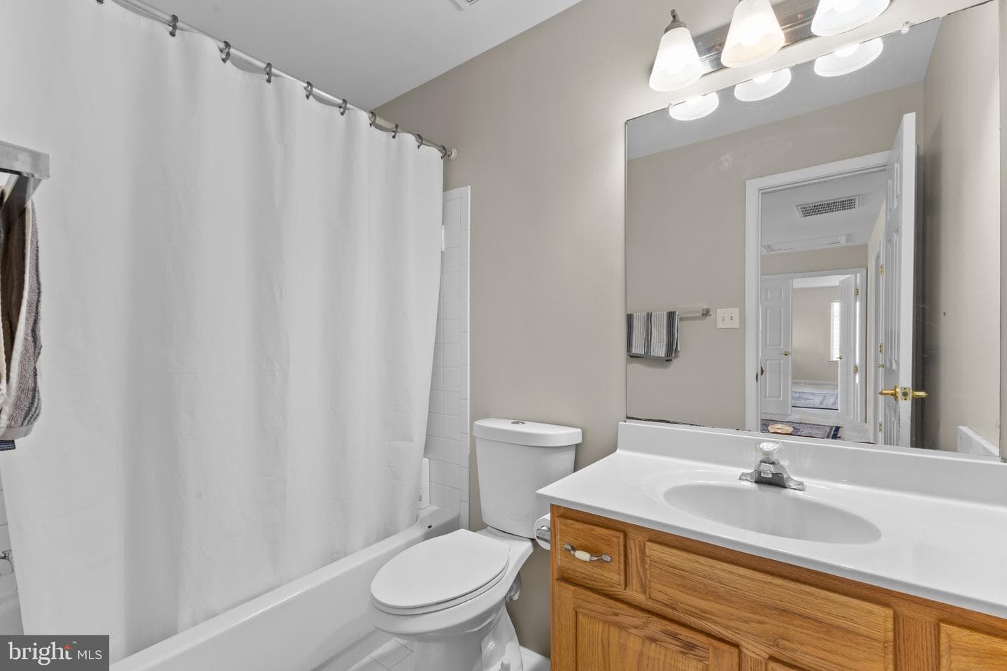 6217 Oscar Court photo 17