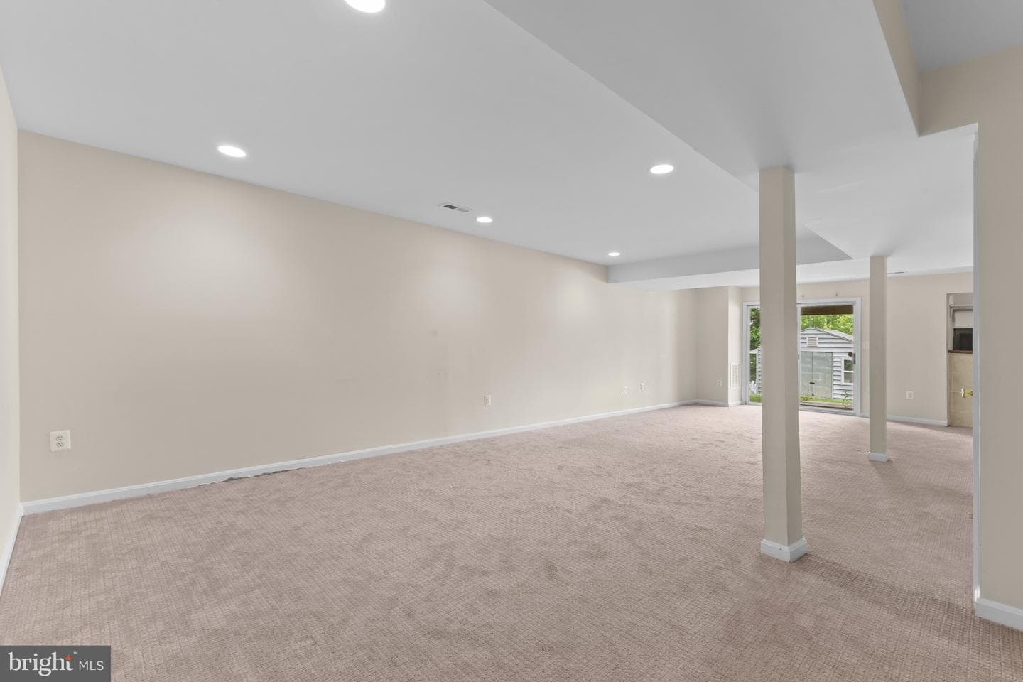 6217 Oscar Court photo 32