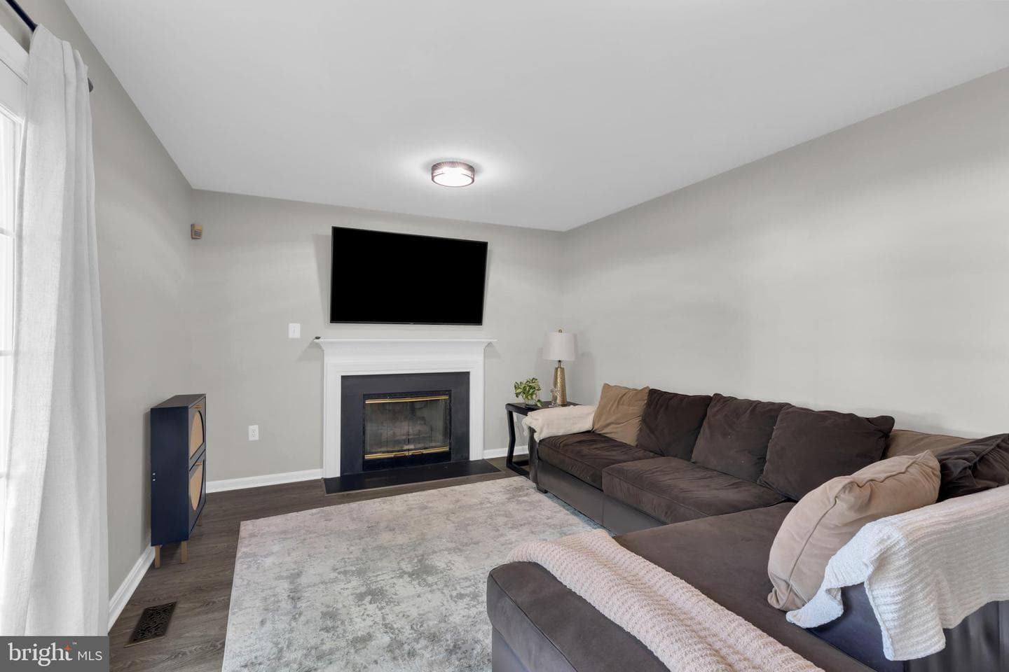 6114 Oust Lane photo 14