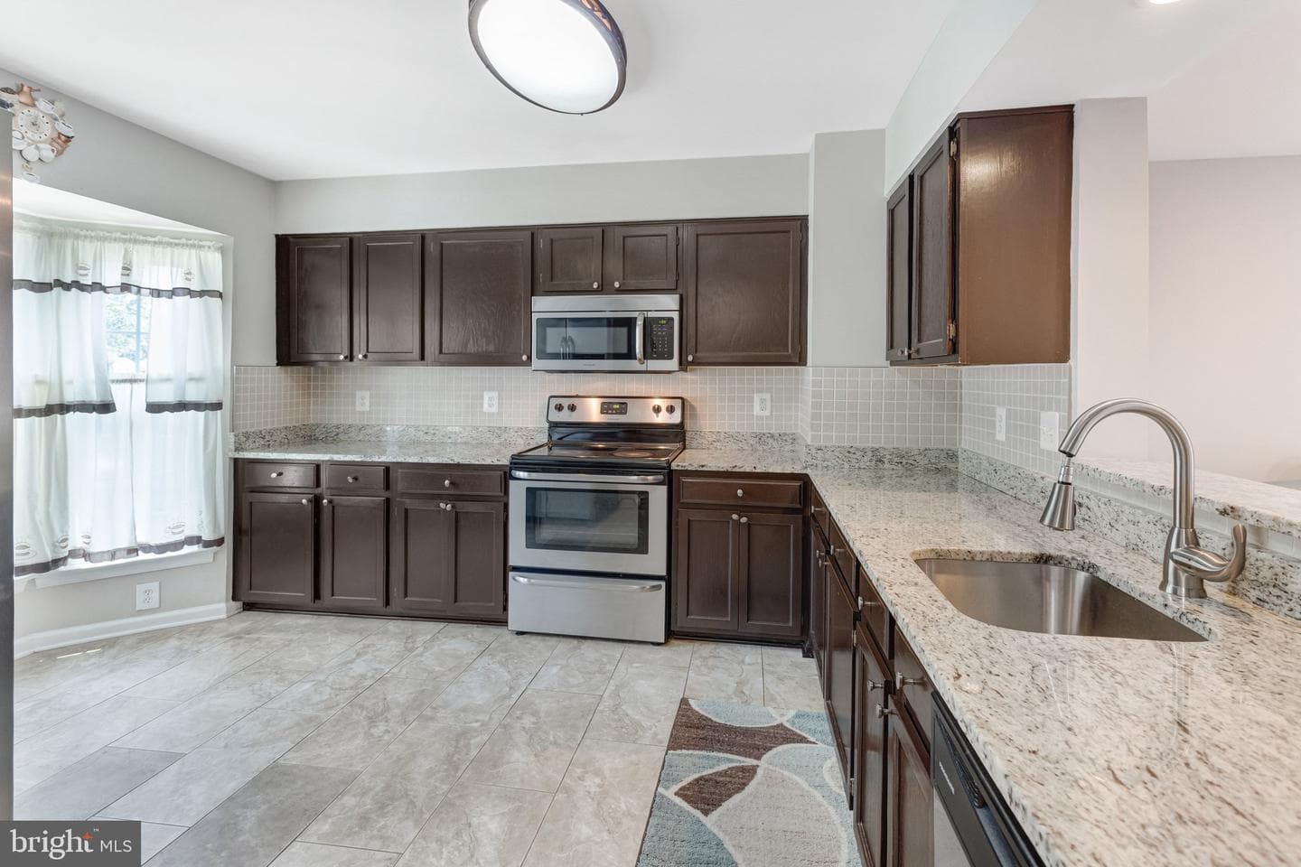 4325 Jonathan Court, Dumfries
