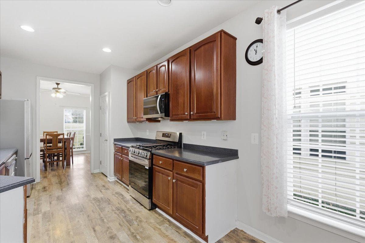 17037 Loftridge Lane photo 13