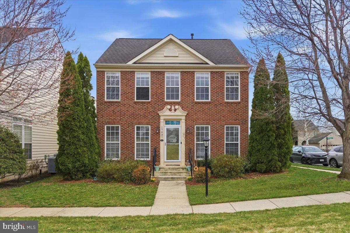 17037 Loftridge Lane, Gainesville