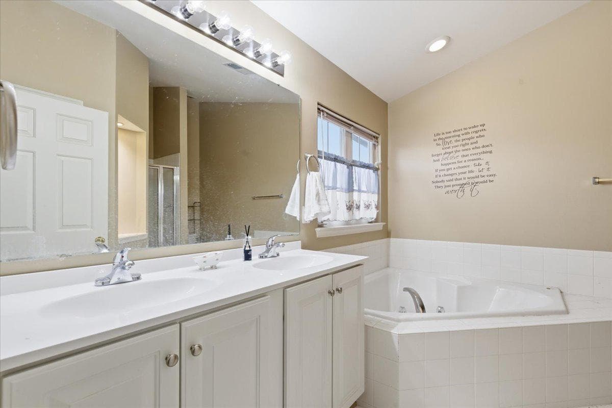 17037 Loftridge Lane photo 31