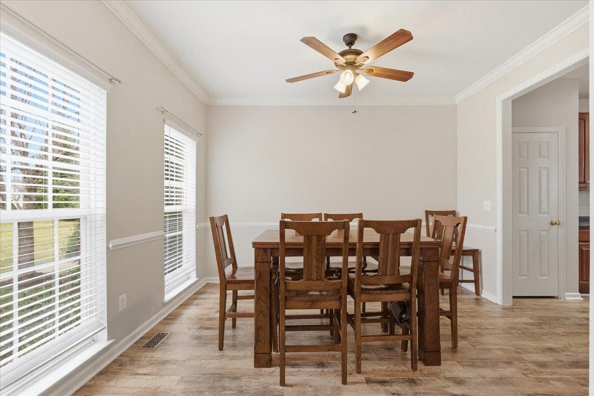 17037 Loftridge Lane photo 8